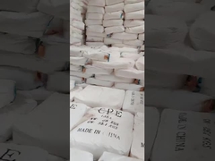 1.35 G/cm3 Apariencia blanca 0,75% Polietileno clorado volátil